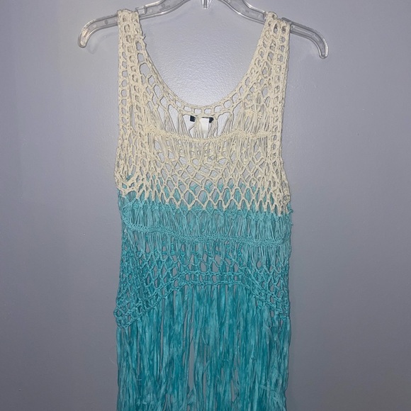 Top - Picture 2 of 2